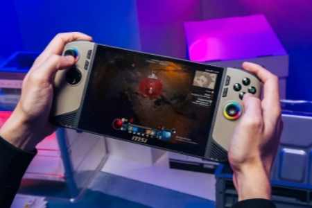 专为掌机打造！英特尔正式发布Core Ultra G3处理器