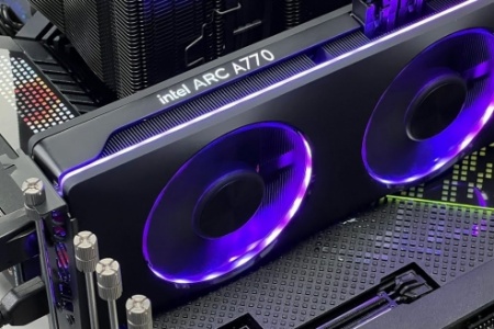 英特尔高管直言：PC游戏面临的核心挑战是“卡顿”